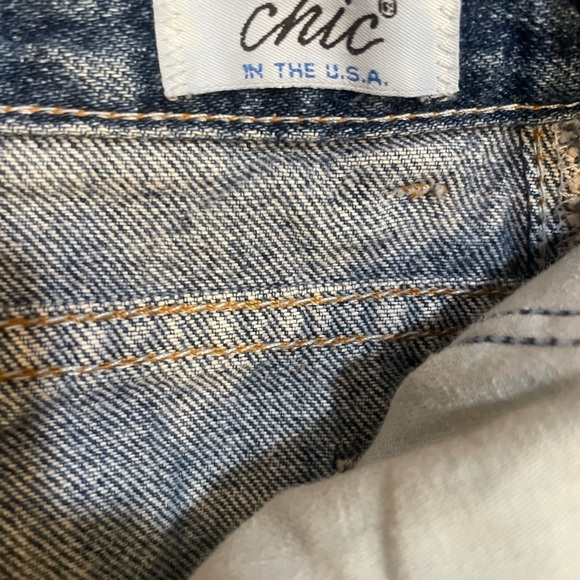 Chic High Rise Blue Jeans - Picture 2 of 5